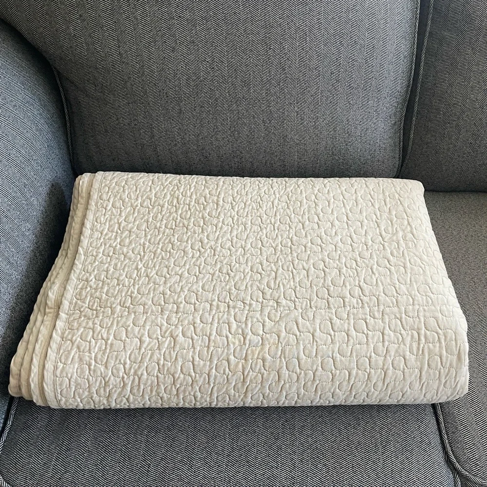 Taupe Textured Bedspread.  Queen Size